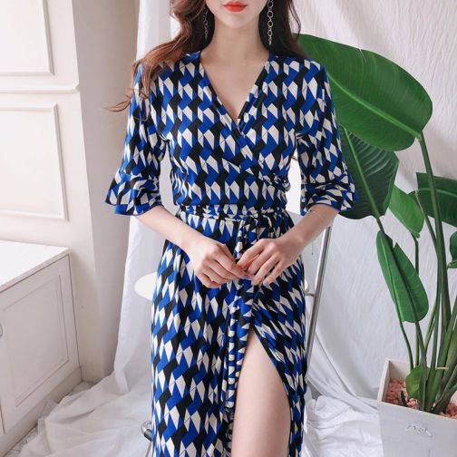 Các kiểu đầm maxi dài xẻ tà cực đẹp - Hình 2