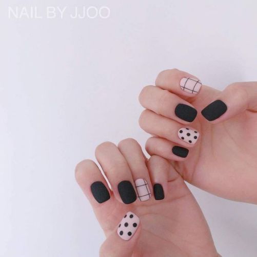 Những mẫu nail xinh đơn giản mà đẹp - Hình 10