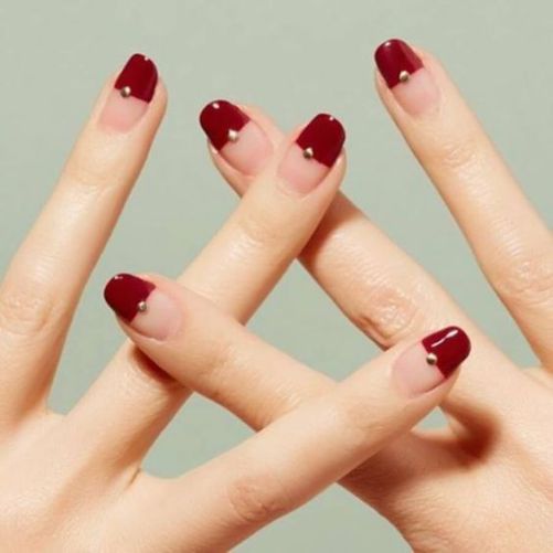 Những mẫu nail xinh đơn giản mà đẹp - Hình 5