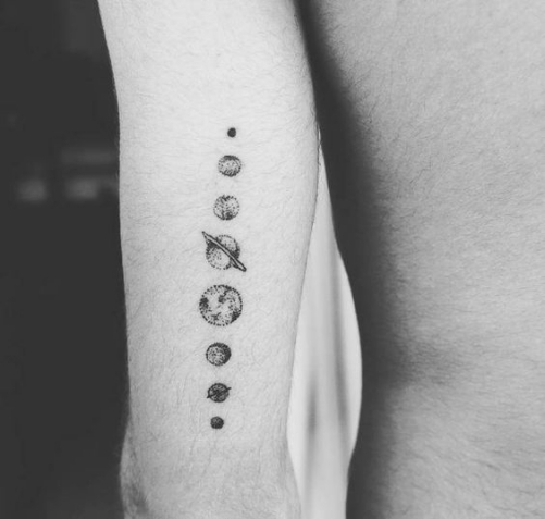 Hình xăm nghệ thuật tatoo mini vũ trụ đẹp nhất