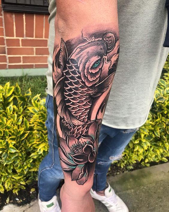 Hình ảnh xăm tattoo cá chép cổ tay đẹp và ý nghĩa nhất