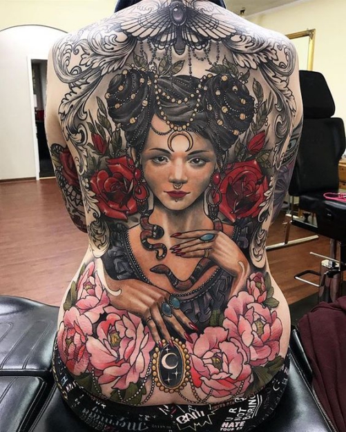 Hình ảnh xăm tattoo hoa hồng kín lưng đẹp ý nghĩa nhất