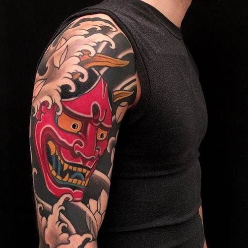 Hình ảnh xăm tattoo mặt quỷ nữa cánh tay đẹp và ý nghĩa nhất