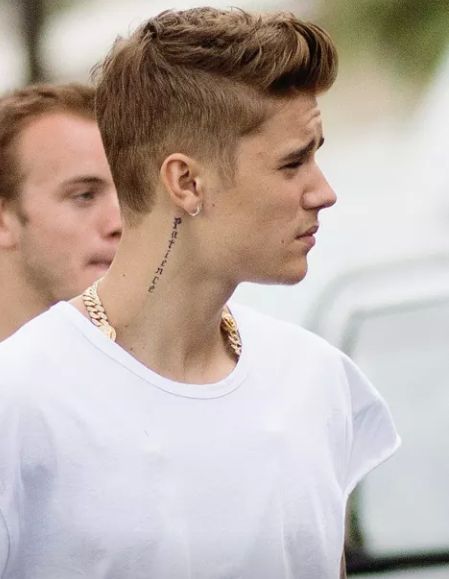 Tóc undercut sport đẹp đình đám của justin bieber khiến các Fan hâm mộ thích thú